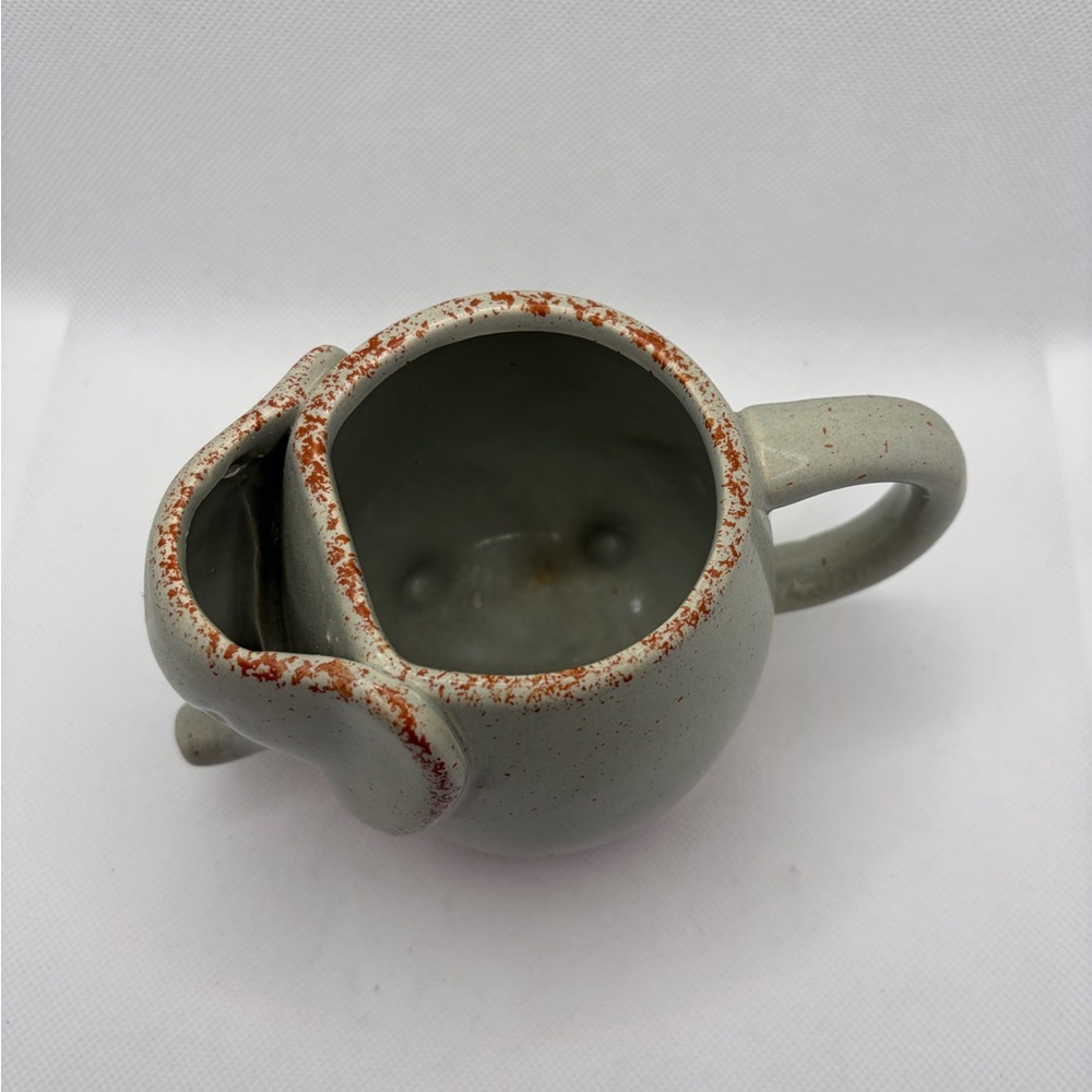 Elephant Shaped Gray and Brown Tea 15 oz Mug - Picture 2 of 5